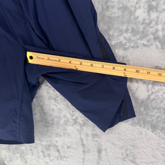 RHONE Men Navy Blue Athletic Shorts with Liner Size Medium M Running Gym Workout - Picture 6 of 7